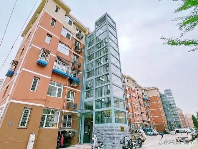2025港澳免费资料大全和老人自制电梯上5楼与老人自制电梯上5楼视频