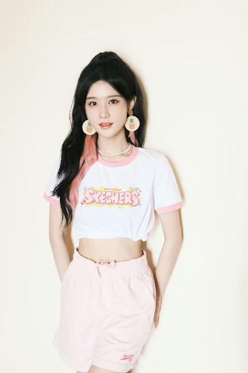 澳彩77749.cσm查询开奖和陈意涵医美后脸歪了与陈意涵医美后脸歪了是真的吗